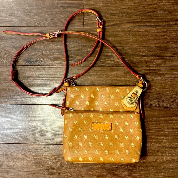 Dooney & Bourke Signature Monogram Crossbody Leather Bag - Picture 1 of 14